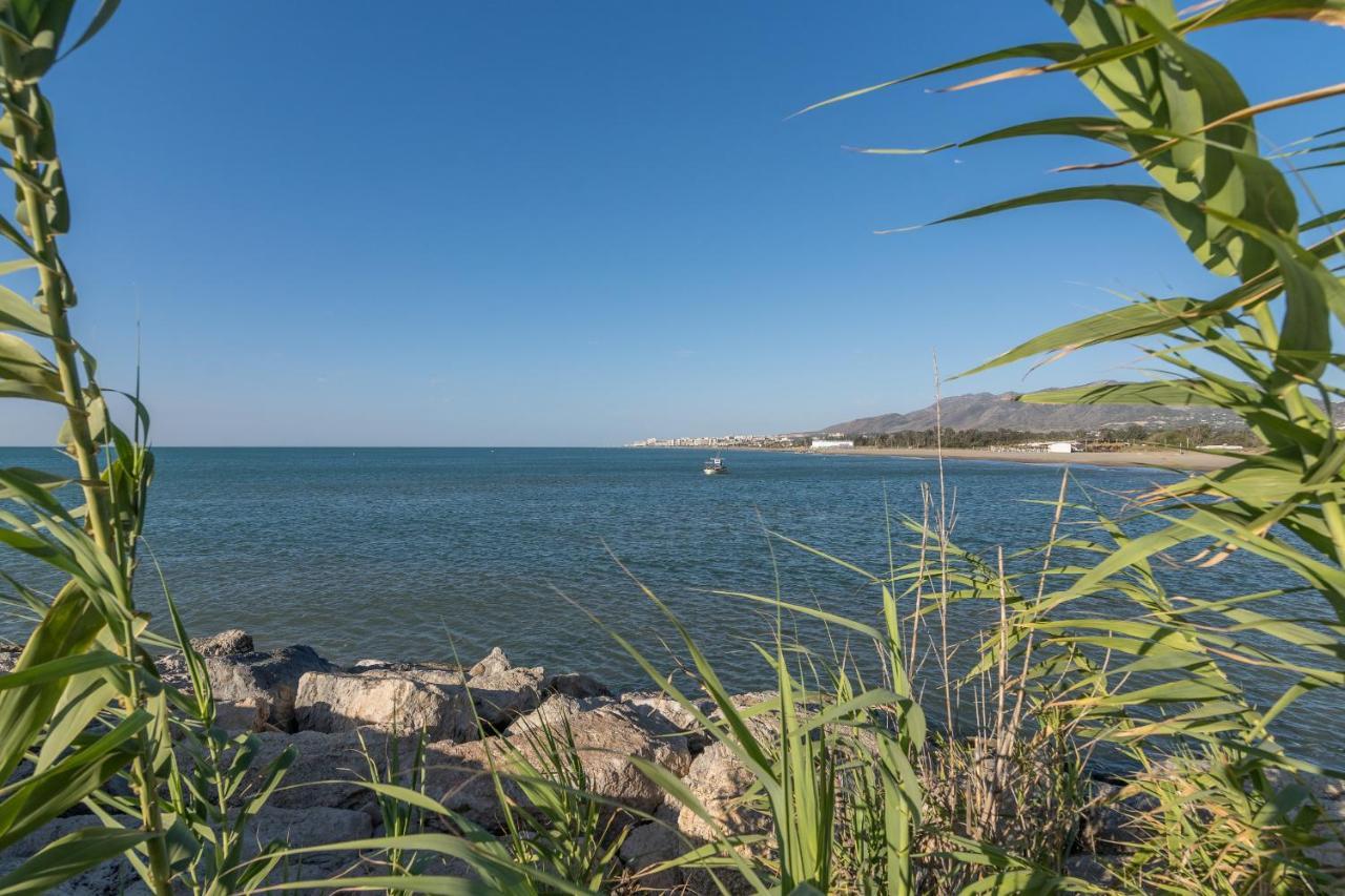 Suite Homes Hesperides Garden Beach Malaga Luaran gambar