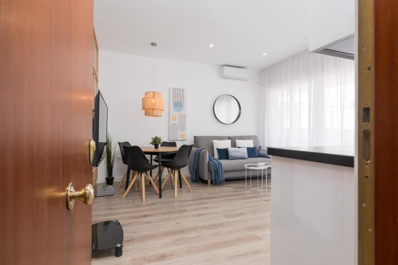 Suite Homes Hesperides Garden Beach Malaga Luaran gambar