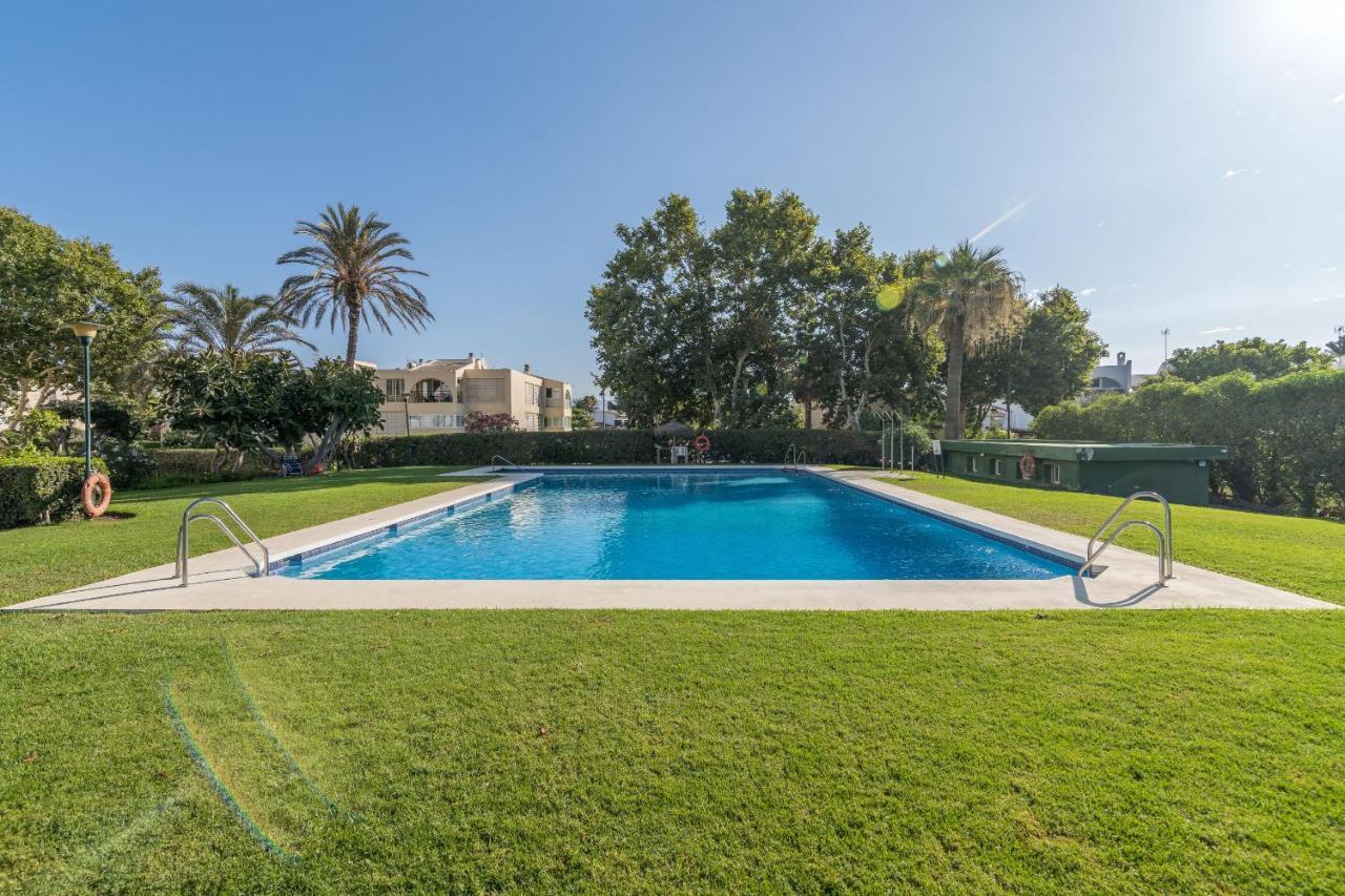 Suite Homes Hesperides Garden Beach Malaga Luaran gambar