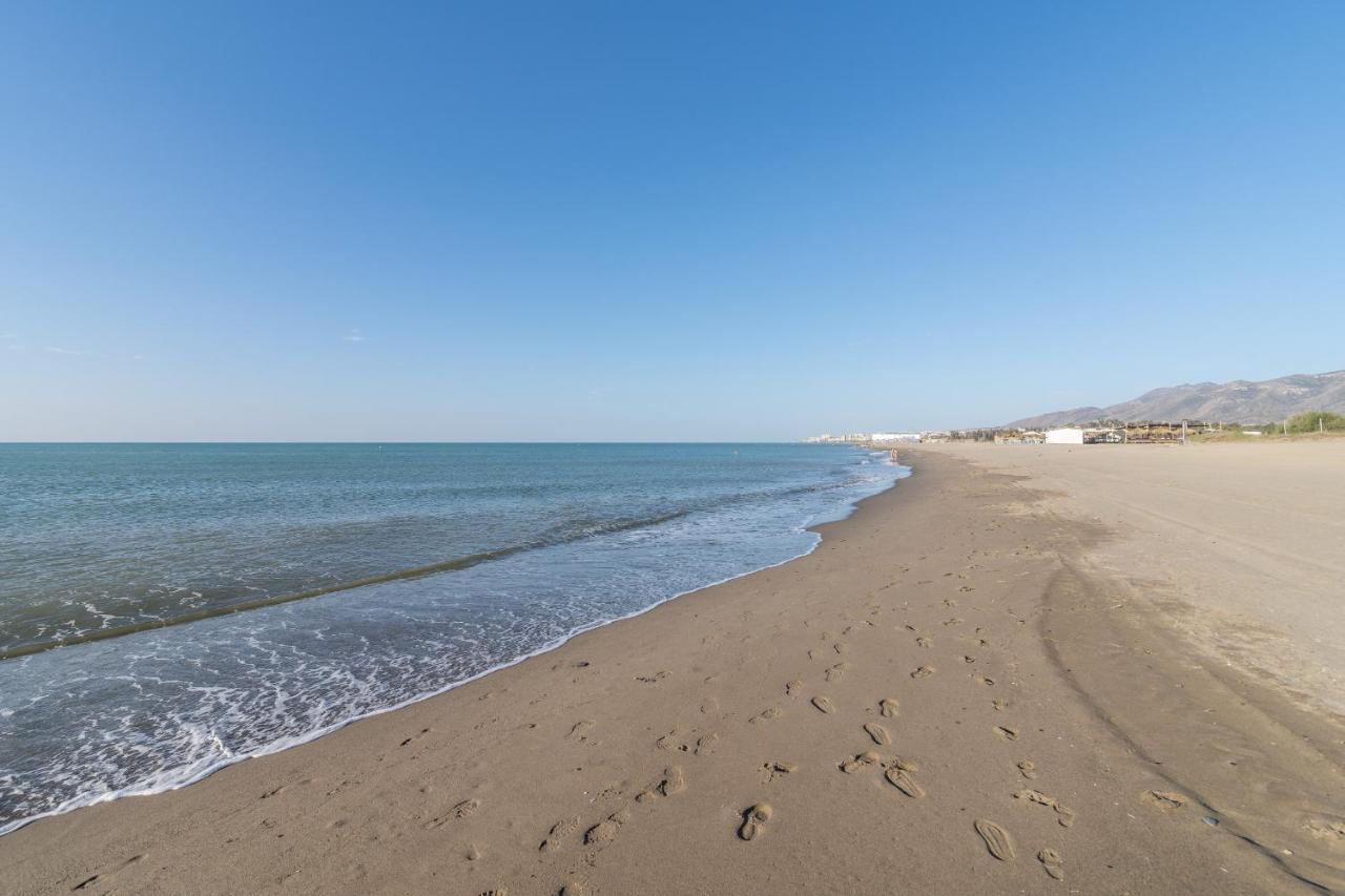 Suite Homes Hesperides Garden Beach Malaga Luaran gambar