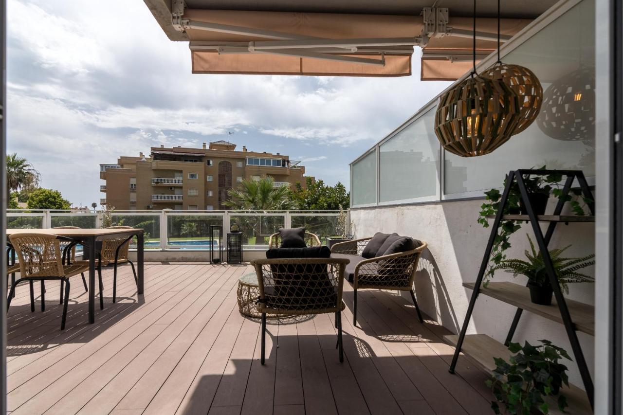 Suite Homes Hesperides Garden Beach Malaga Luaran gambar
